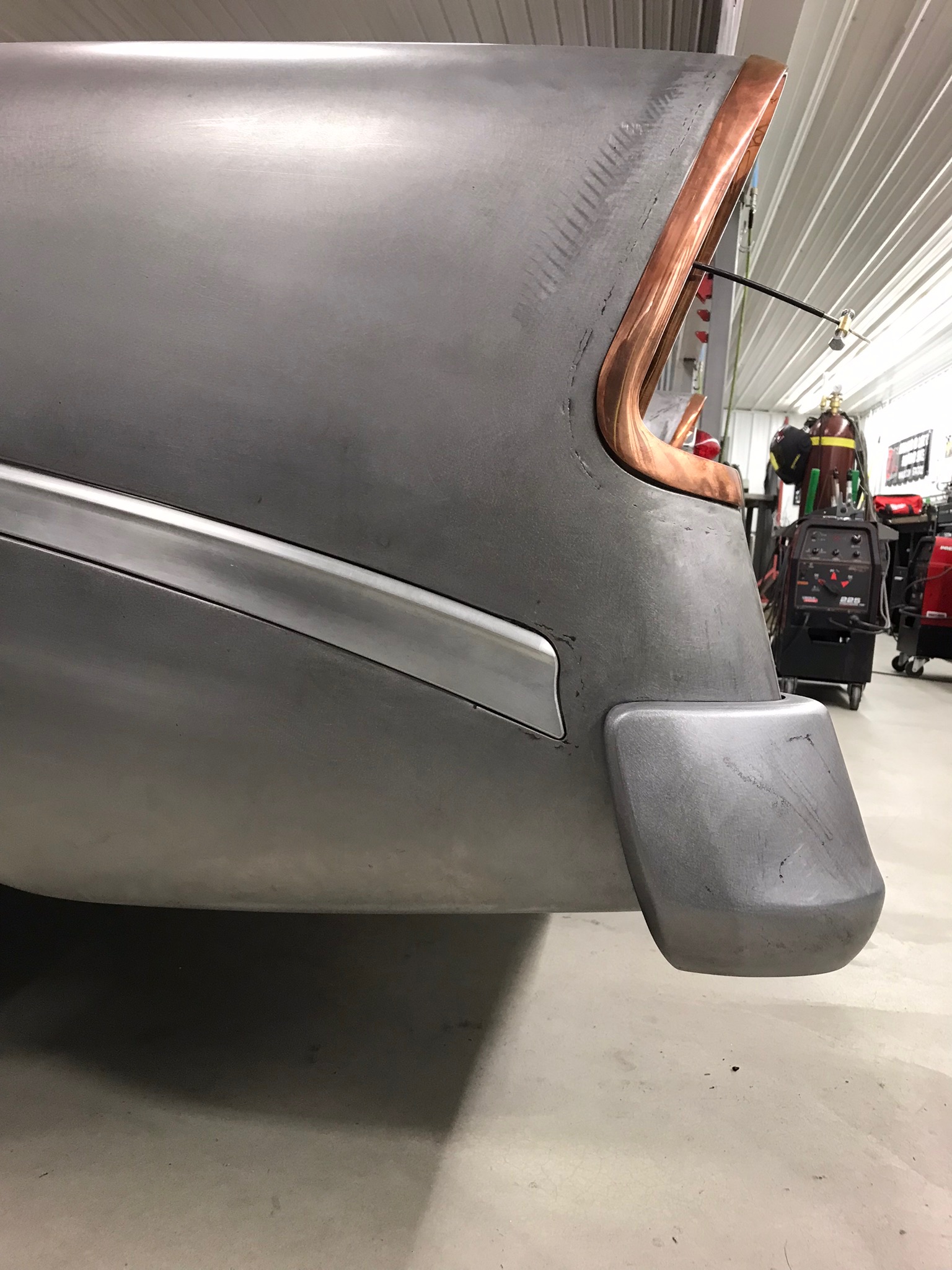 Fabrication 12