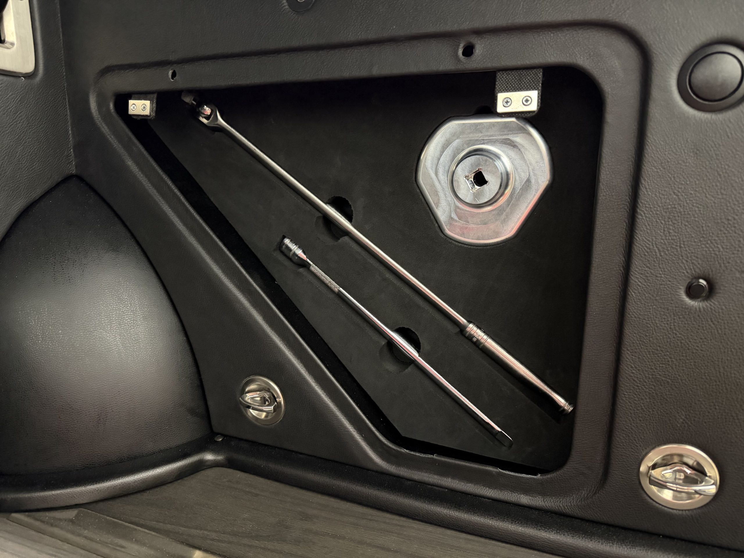 Trunk 6