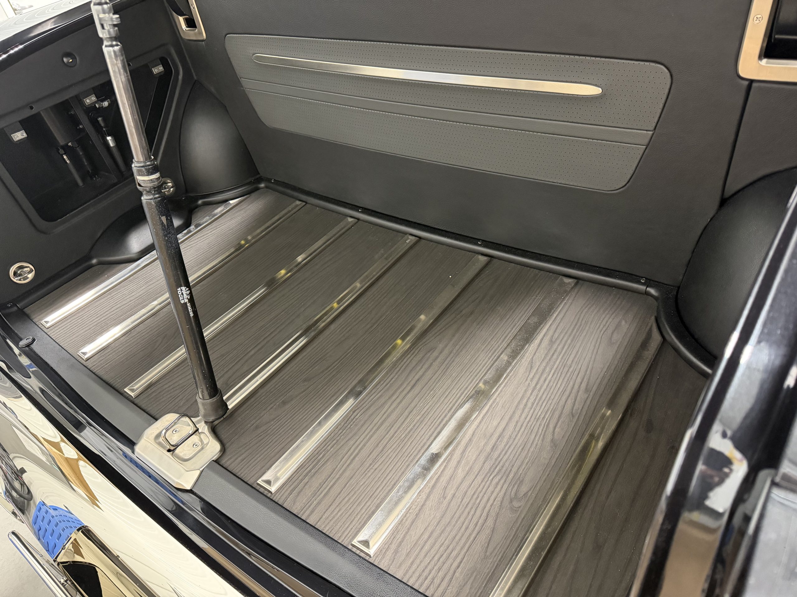 Trunk 5